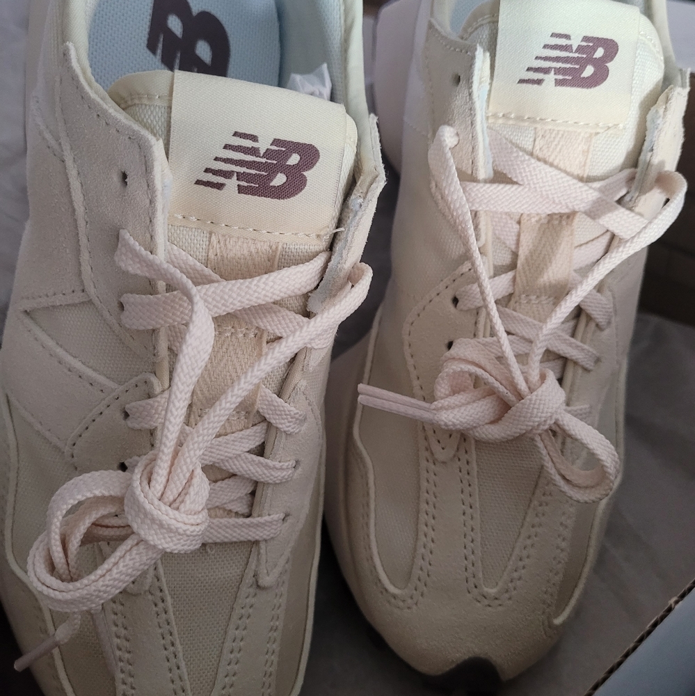 New balance 327
